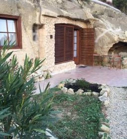 Sirocave Barlang Apartmanok