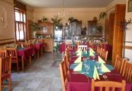 Borostyánkert Vendéglő Sitke