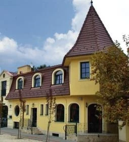 Aranykorona Vendéglő és Hotel 