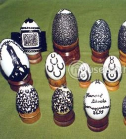 Tojáspatkoló-műhely és Kiállítás