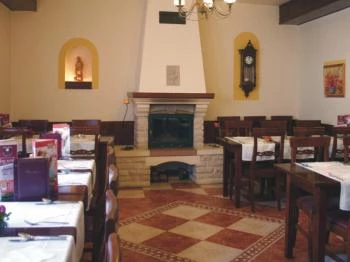 Fehér Rózsa Fogadó étterme Sopron