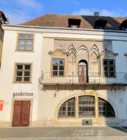 546. legjobb látnivaló: Gambrinus-ház