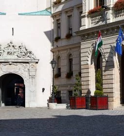 243. legjobb látnivaló: Hűségkapu