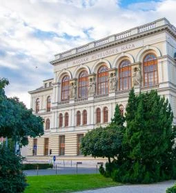 Liszt Ferenc Konferencia és Kulturális Központ