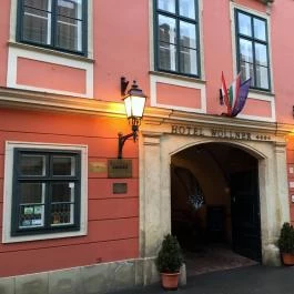 Hotel Wollner Sopron - Külső kép