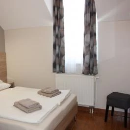 Pólus Panzió Sopron - Szobák