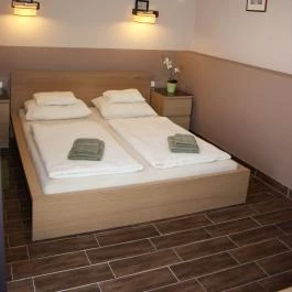 Pólus Panzió Sopron - Szobák