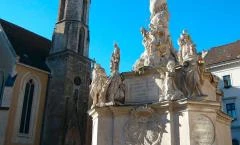 Szentháromság-szobor