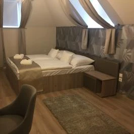 Fogadó a Két Tölgyfához Sümeg - Egyéb