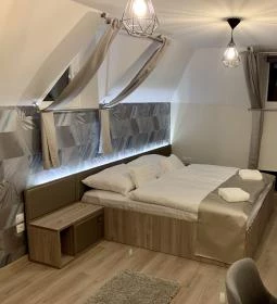 Fogadó a Két Tölgyfához