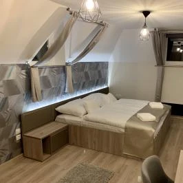 Fogadó a Két Tölgyfához Sümeg - Egyéb