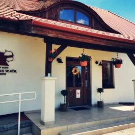 Szabolcs Vezér Panzió Szabolcs - Külső kép