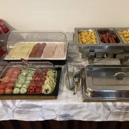 Szabolcs Vezér Panzió Szabolcs - Vendéglátás