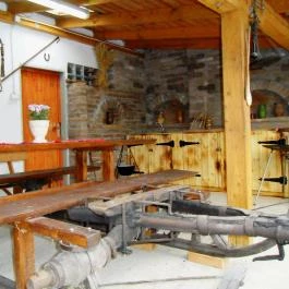 Rózsakert Apartman Szakony - Vendéglátás