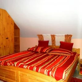 Rózsakert Apartman Szakony - Szobák