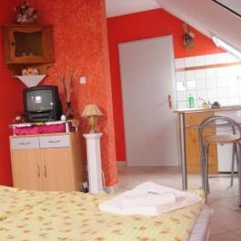 Rózsakert Apartman Szakony - Szobák
