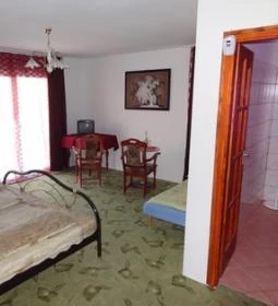 Diavolo Balaton Ház