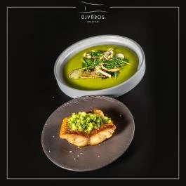 Újváros Bisztró Szarvas - Étel/ital