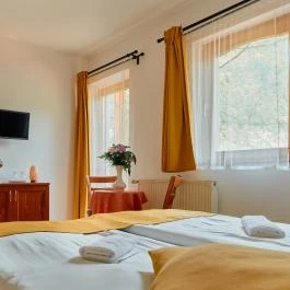 Öko-Park Panzió Szarvaskő - Szobák