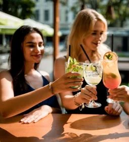 Várkert Downtown Kertmozi