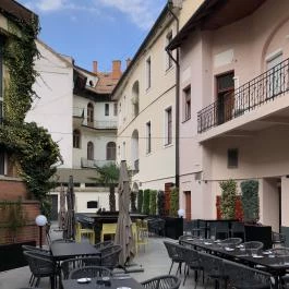 Alabárdos Étterem Szeged - Egyéb