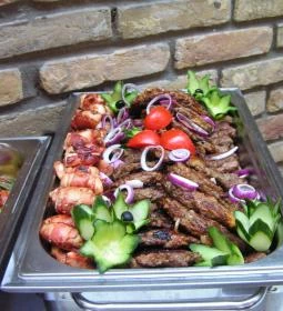 Classic Café Szerb Étterem & Grillkert