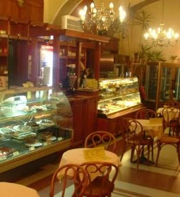 Dugonics Téri Kisvendéglő