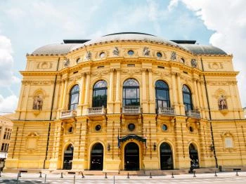 Szegedi Nemzeti Színház Szeged Szegedi Nemzeti Színház Szeged