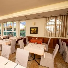 Dóm Hotel Szeged - Vendéglátás