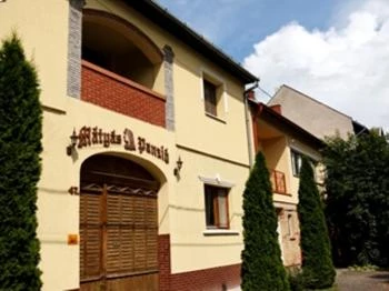 Mátyás Panzió Szeged
