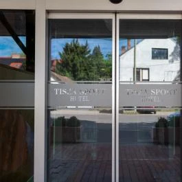 Tisza Sport Hotel Szeged - Külső kép