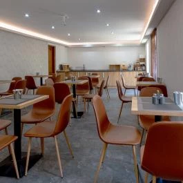 Vén Diófa De Lux Panzió Szeged - Vendéglátás