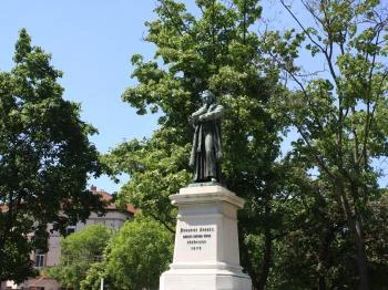 Dugonics András-szobor Szeged