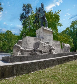 Tisza Lajos emlékszobor