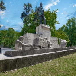 Tisza Lajos emlékszobor Szeged - Külső kép