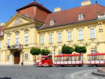 Városház tér Székesfehérvár