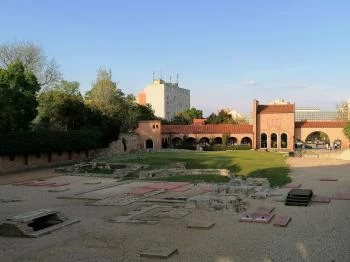 Középkori Romkert - Nemzeti Emlékhely Székesfehérvár