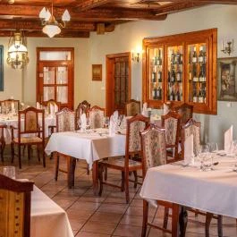 Szárcsa Hotel Székesfehérvár - Vendéglátás