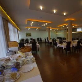 Hotel Vadászkürt Székesfehérvár - Vendéglátás