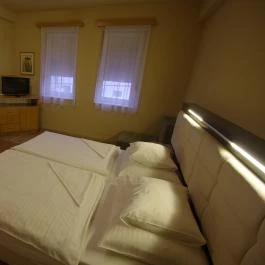 Hotel Vadászkürt Székesfehérvár - Szobák
