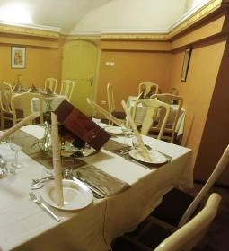 Szász Söröző & Étterem