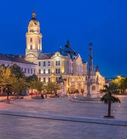 Pécsi Széchenyi tér