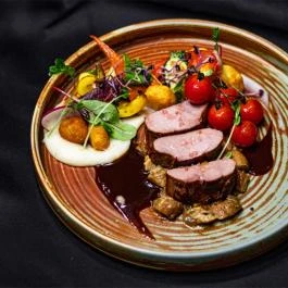 Takler Kúria Szekszárd - Vendéglátás