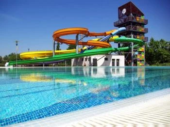 Szekszárdi Családbarát Strand- és Élményfürdő Szekszárd