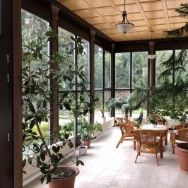 Festetich Kastélyszálló és Zsuzsanna Hotel Szeleste - Medence/kert