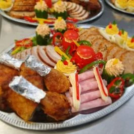 Festetich Kastélyszálló és Zsuzsanna Hotel Szeleste - Vendéglátás