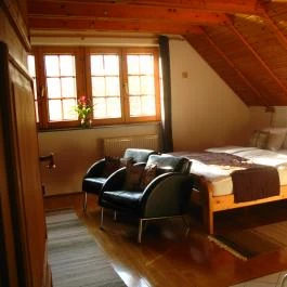 Vadrózsa Panzió Szentendre - Szobák