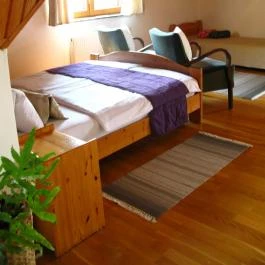 Vadrózsa Panzió Szentendre - Szobák