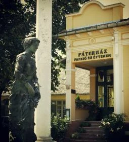Páterház Panzió & Étterem