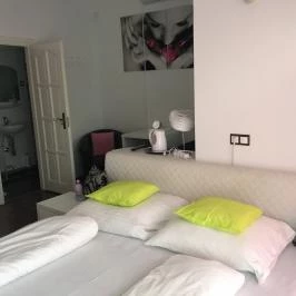 Éjjeli Bagoly Panzió Szentes - Szobák